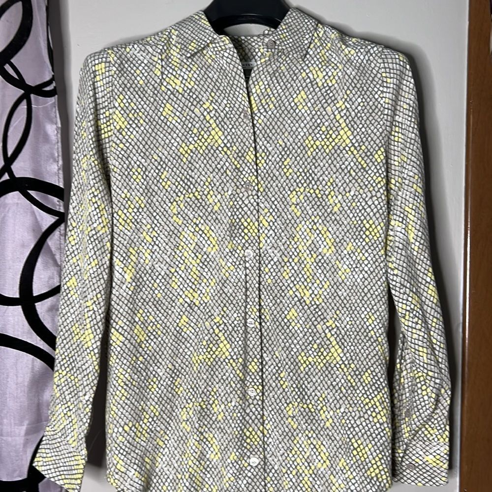 Equipment Femme Women's Size XSmall Snake Print Poplin Essential Shirt - Picture 6 of 11